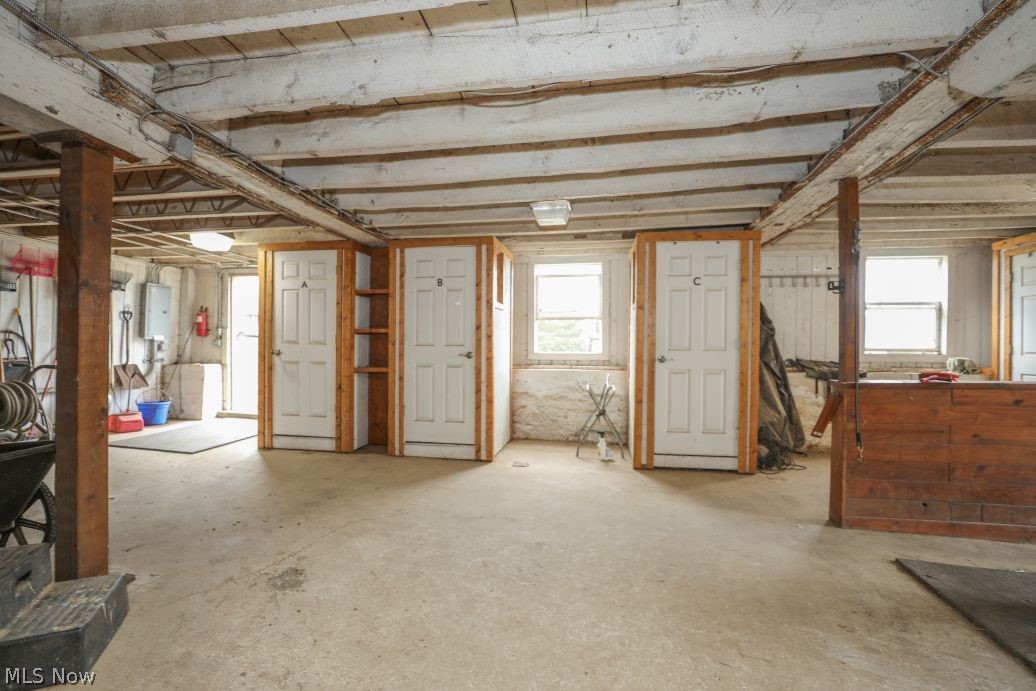 5930 Vair Road Ravenna OH 44266