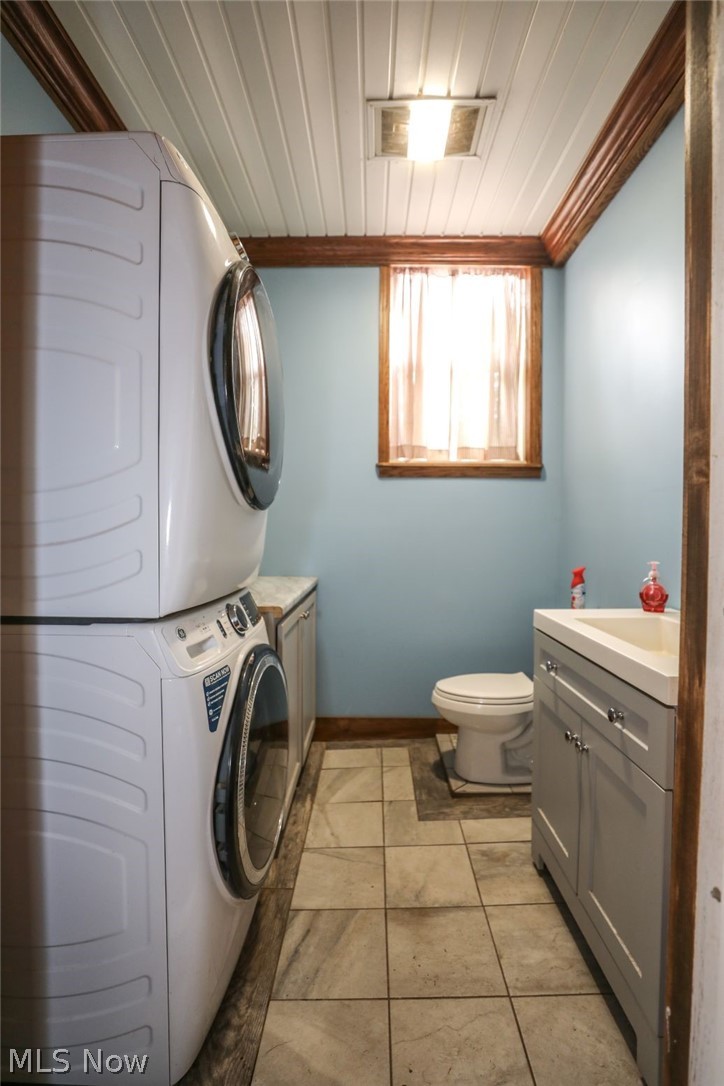 5930 Vair Road Ravenna OH 44266