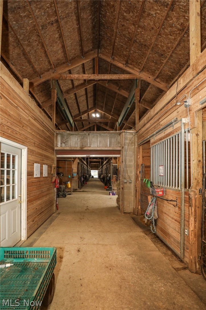 5930 Vair Road Ravenna OH 44266