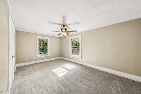 1574 Alton Drive Akron OH 44313