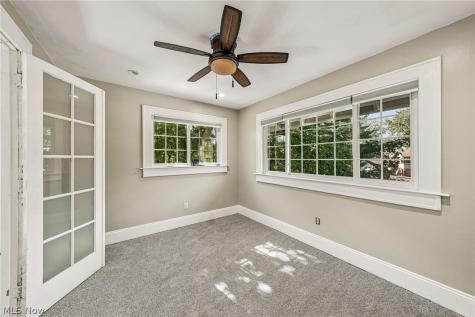 1574 Alton Drive Akron OH 44313