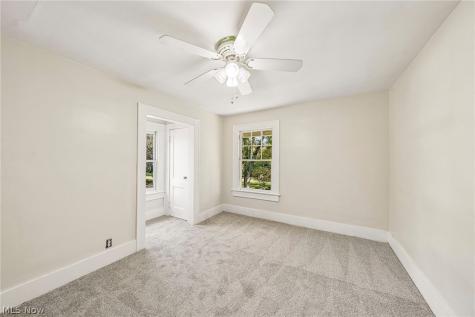 1574 Alton Drive Akron OH 44313