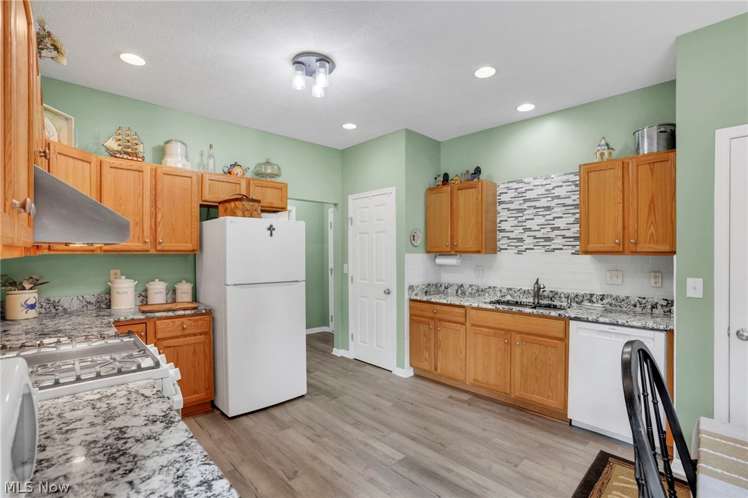 22 Garfield Avenue New Concord OH 43762