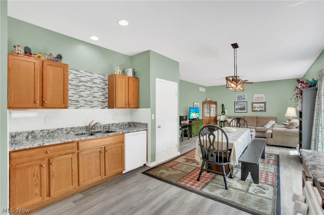 22 Garfield Avenue New Concord OH 43762