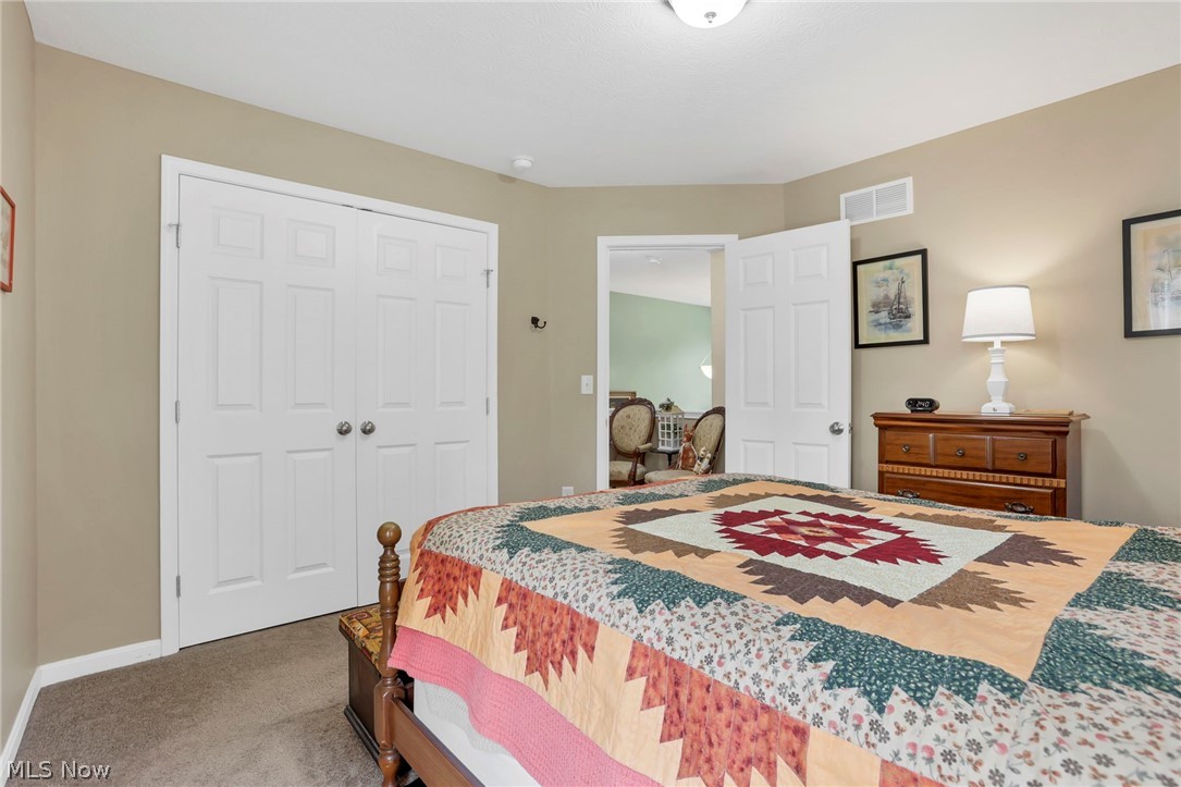 22 Garfield Avenue New Concord OH 43762