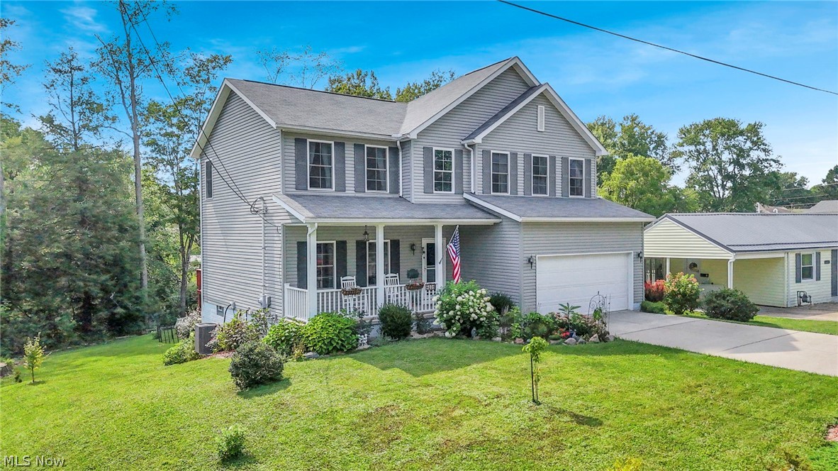 22 Garfield Avenue New Concord OH 43762
