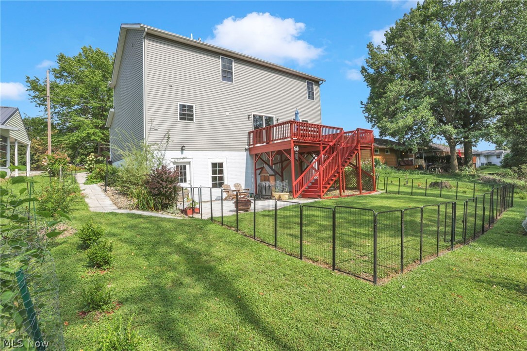 22 Garfield Avenue New Concord OH 43762