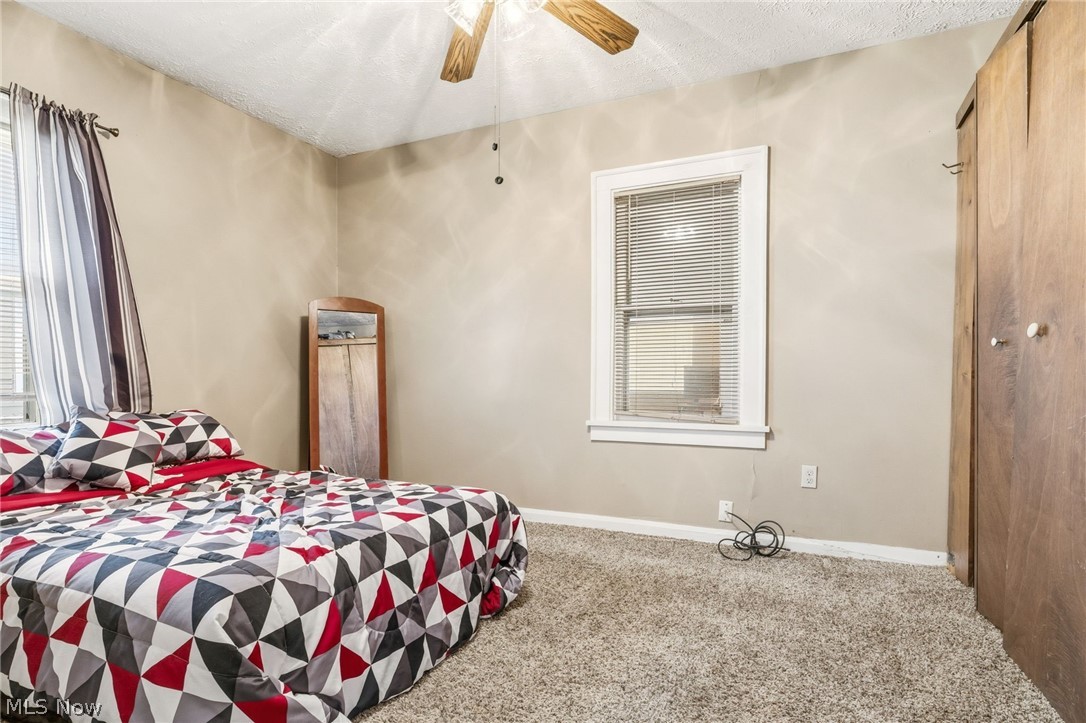 457 9th Street Elyria OH 44035