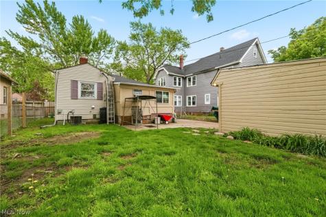 457 9th Street Elyria OH 44035
