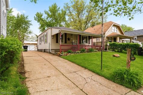 457 9th Street Elyria OH 44035
