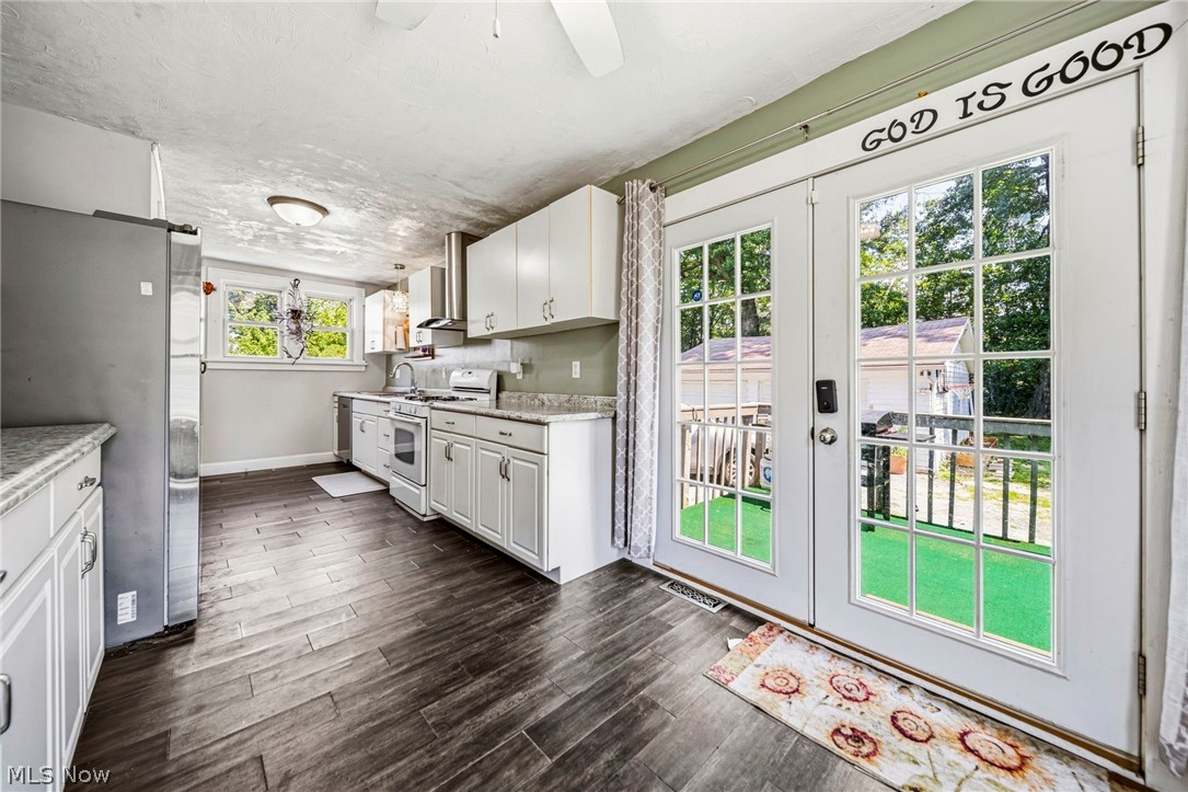 1589 E 337th Street Eastlake OH 44095
