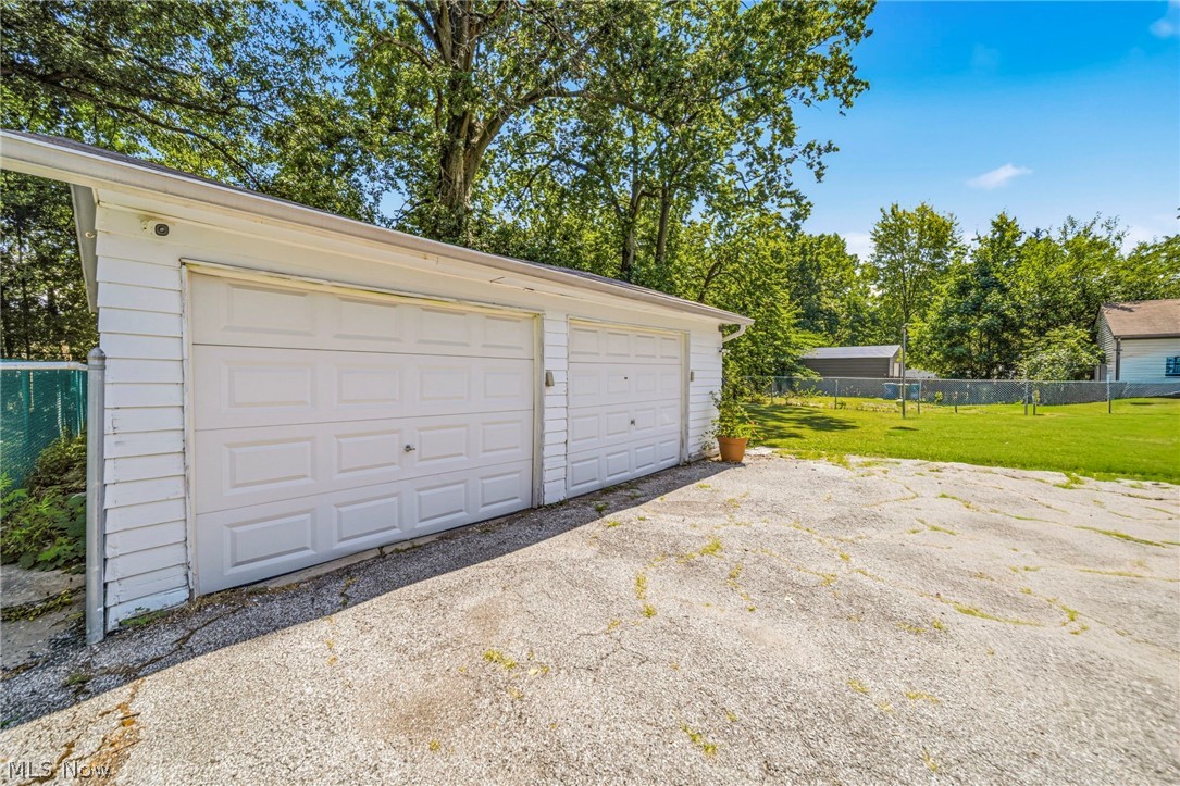 1589 E 337th Street Eastlake OH 44095