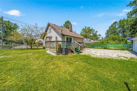 1589 E 337th Street Eastlake OH 44095