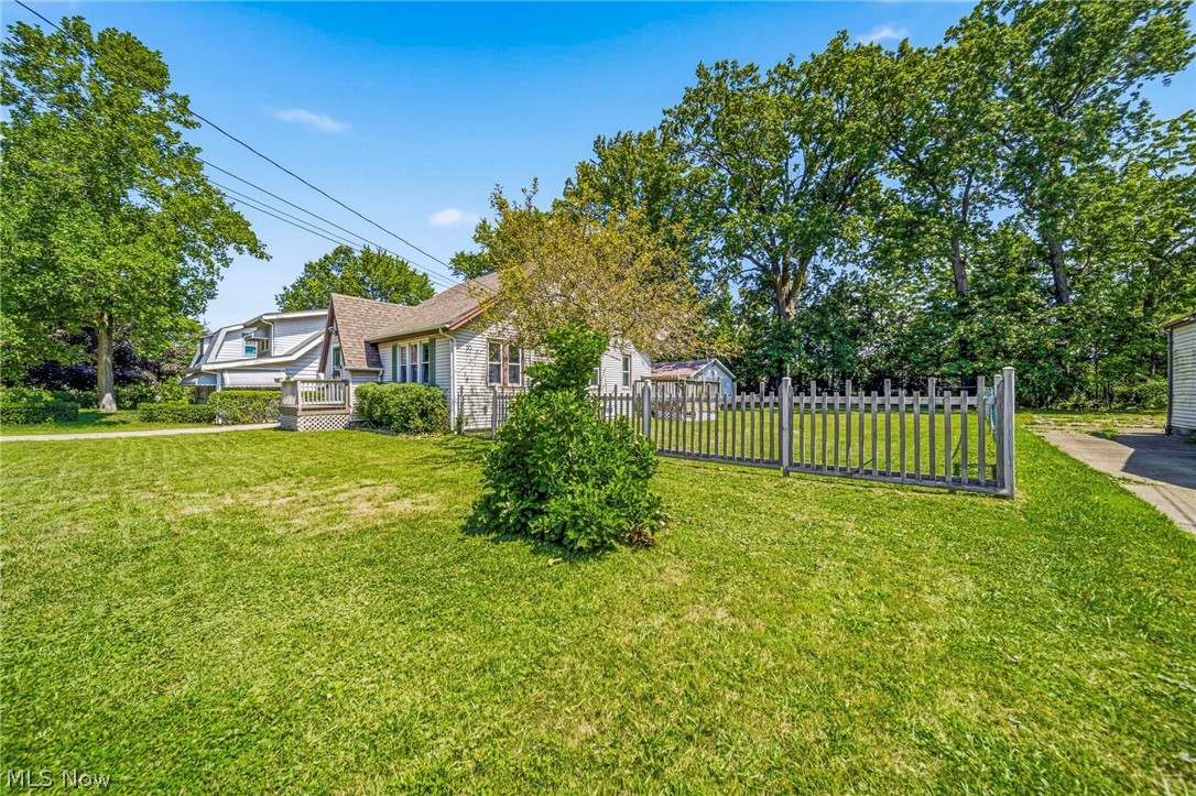 1589 E 337th Street Eastlake OH 44095