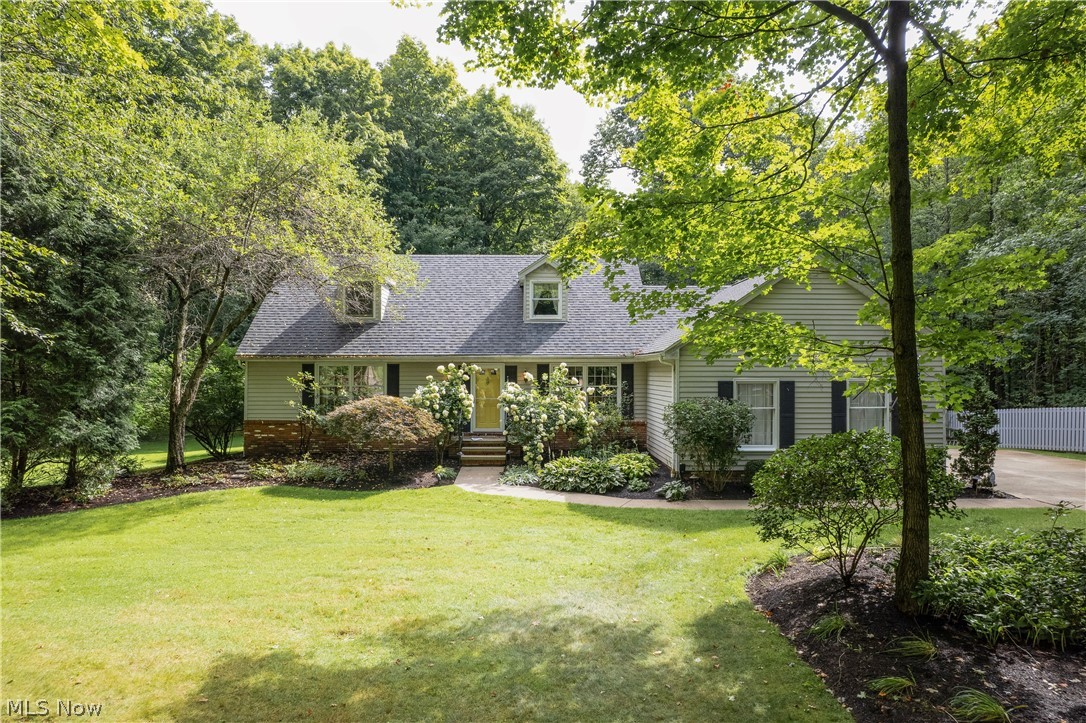 17099 Creighton Drive Chagrin Falls OH 44023