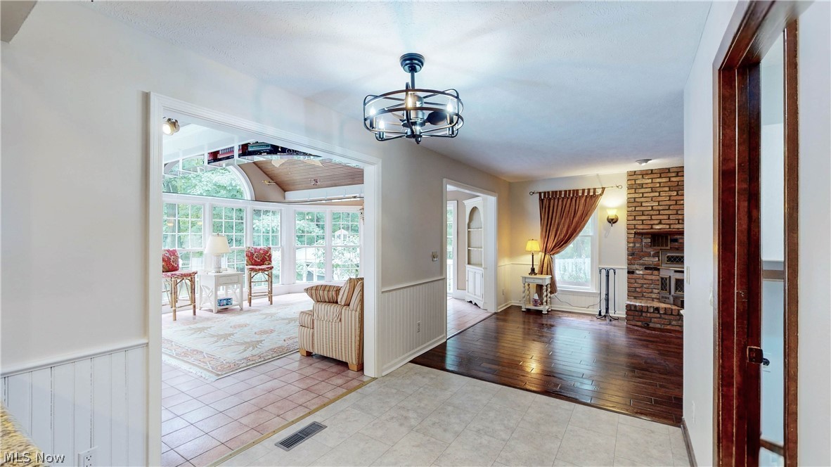 17099 Creighton Drive Chagrin Falls OH 44023