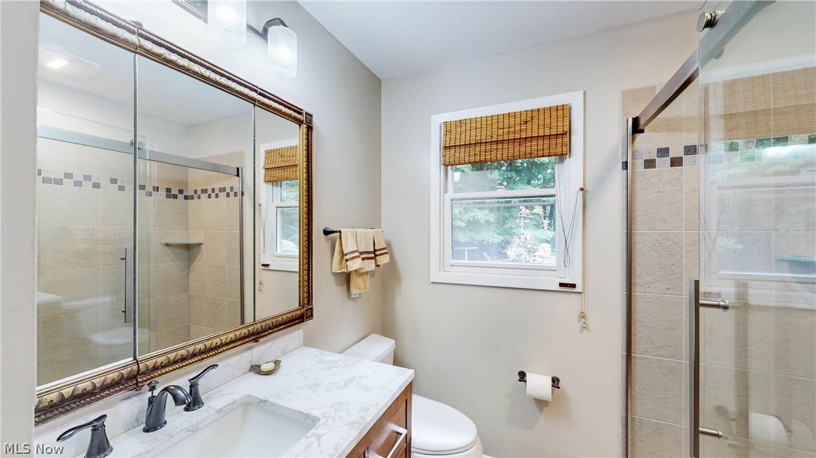 17099 Creighton Drive Chagrin Falls OH 44023