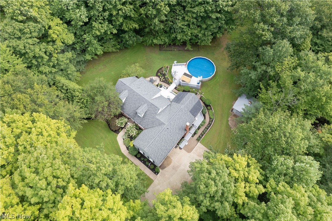 17099 Creighton Drive Chagrin Falls OH 44023