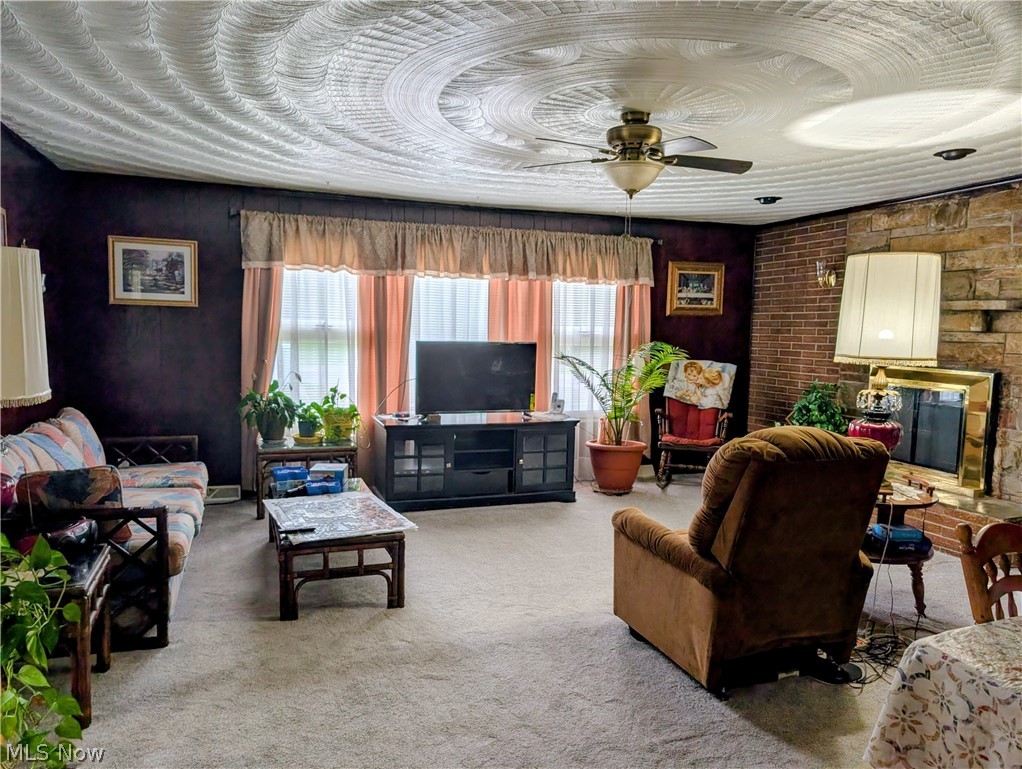 16599 Glenn Street East Liverpool OH 43920