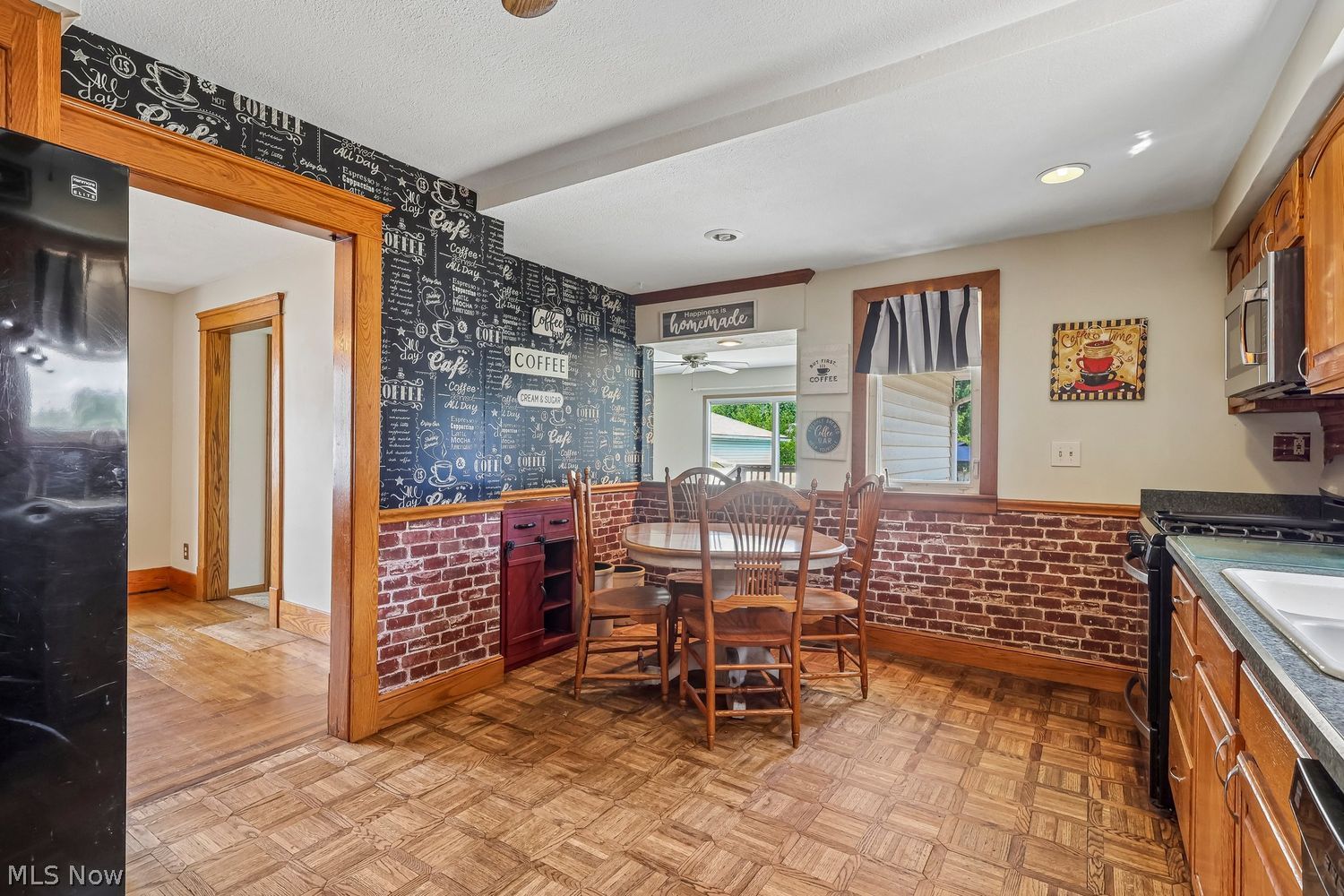 202 W 39th Street Lorain OH 44052