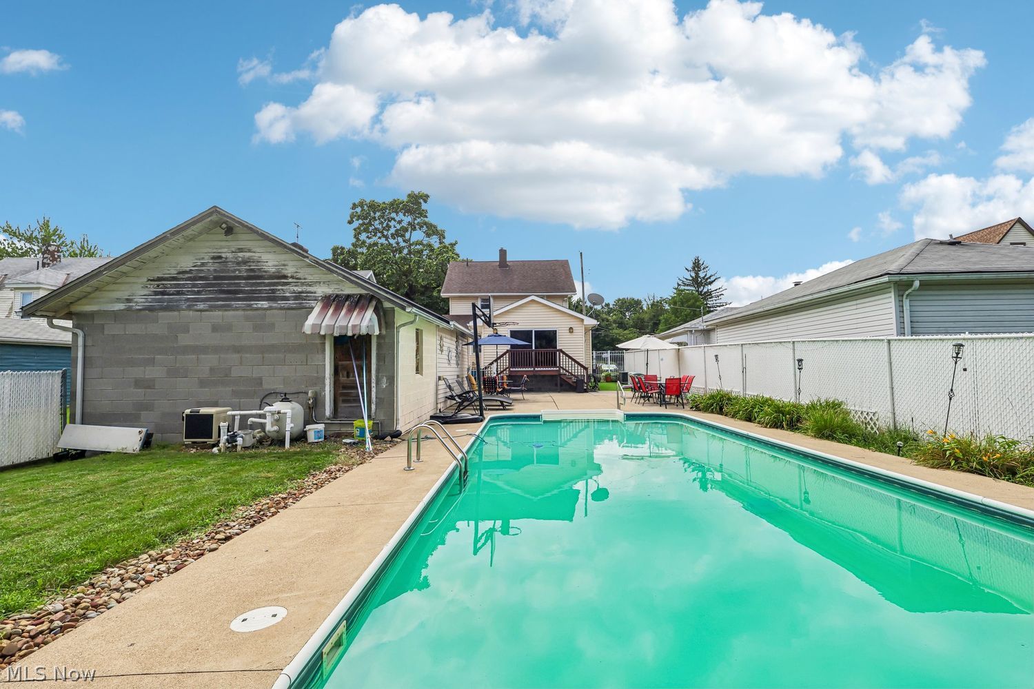 202 W 39th Street Lorain OH 44052