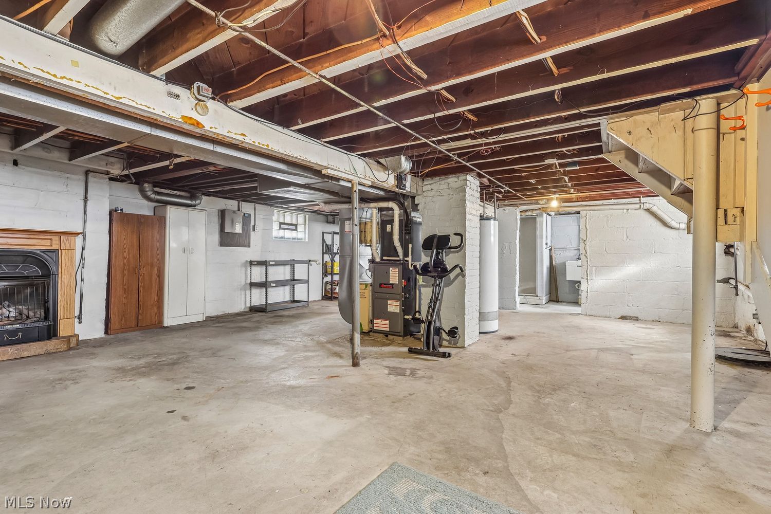 202 W 39th Street Lorain OH 44052