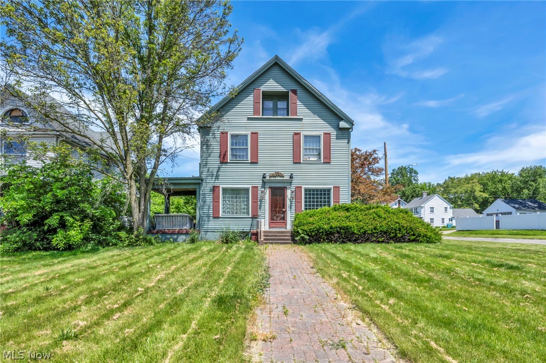 732 Robbins Avenue Niles OH 44446