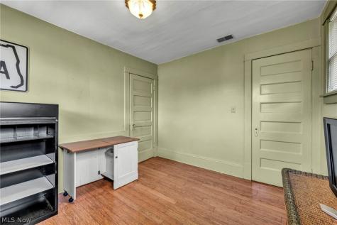 732 Robbins Avenue Niles OH 44446
