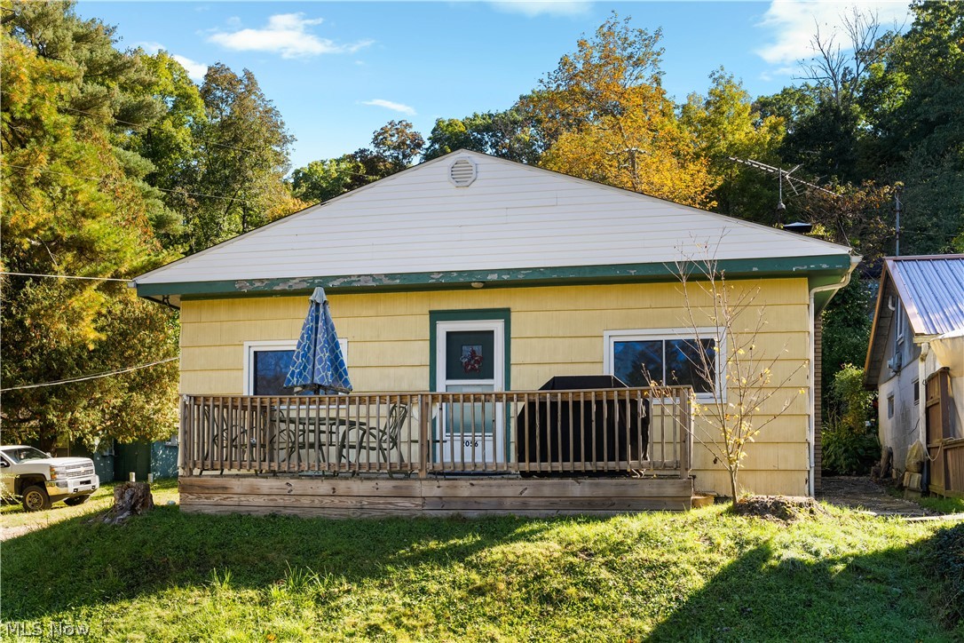 2056 Liberty Drive SW Carrollton OH 44615
