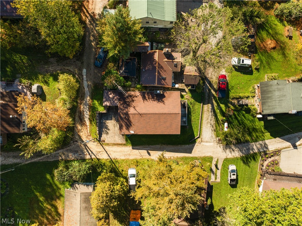 2056 Liberty Drive SW Carrollton OH 44615
