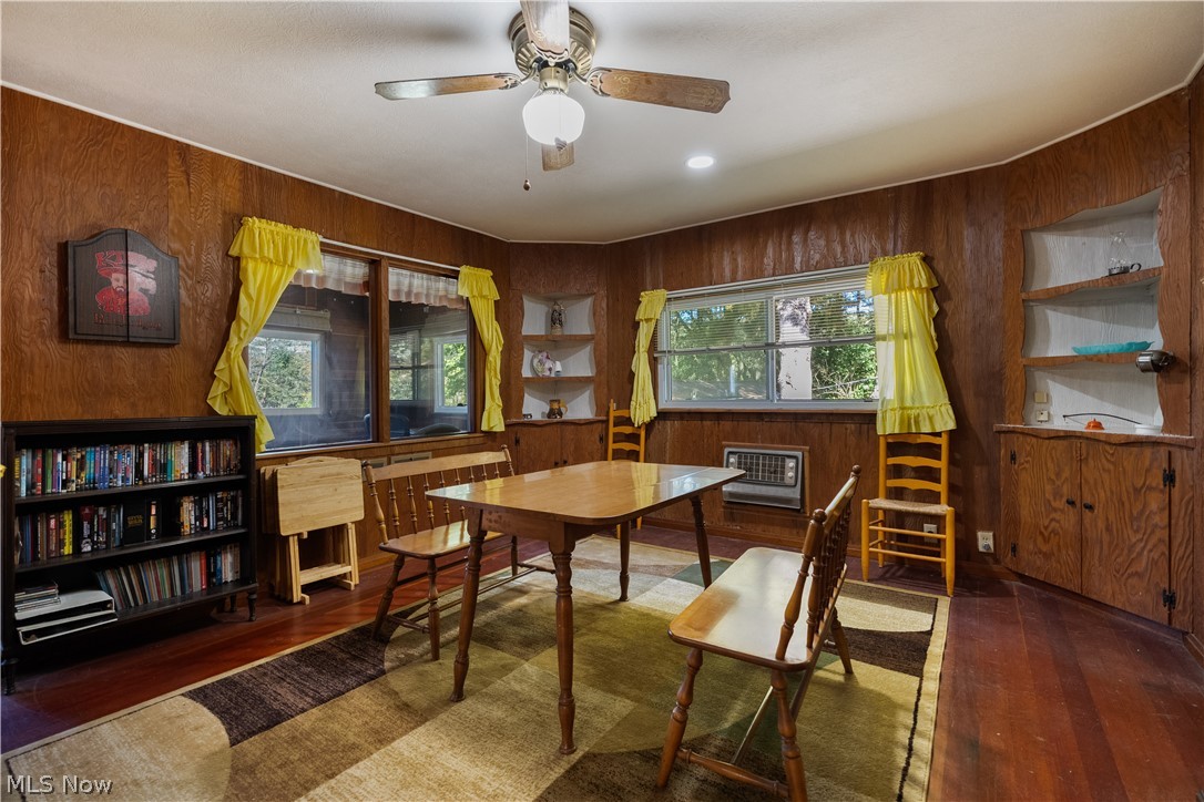 2056 Liberty Drive SW Carrollton OH 44615