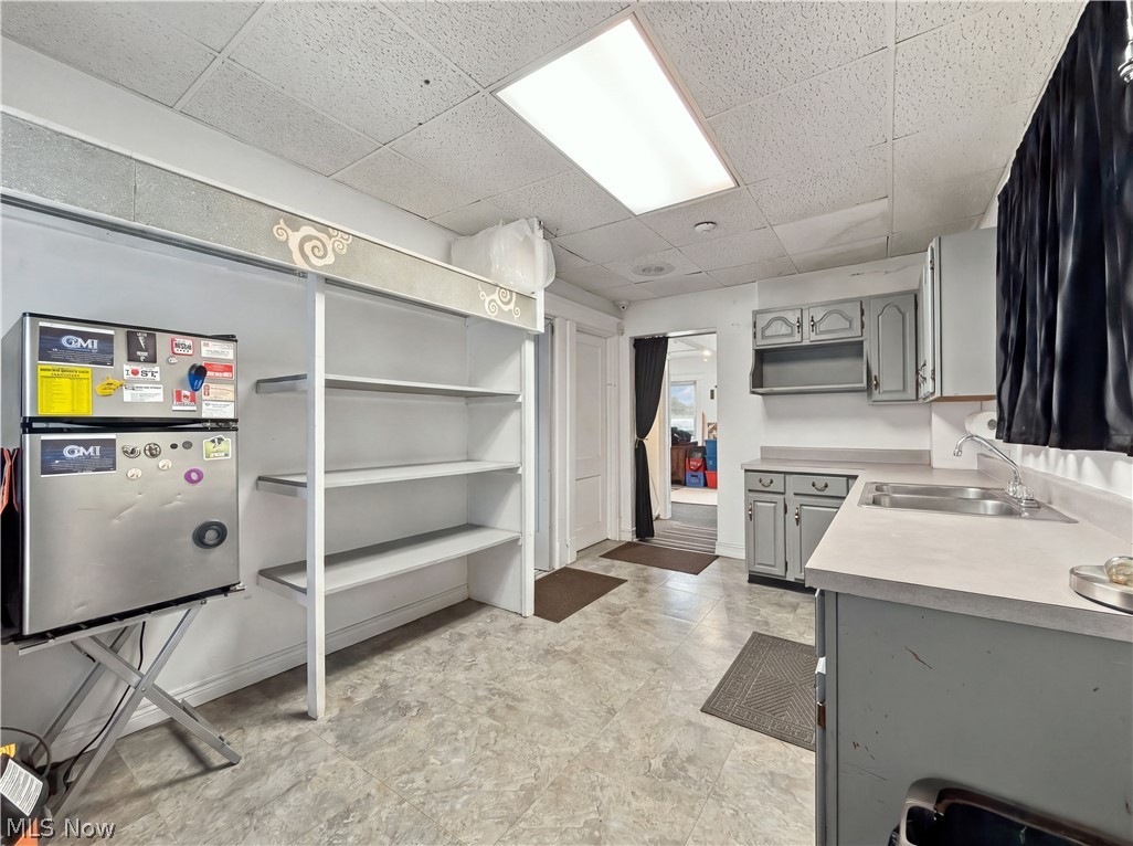 1214 E Market Street Warren OH 44483