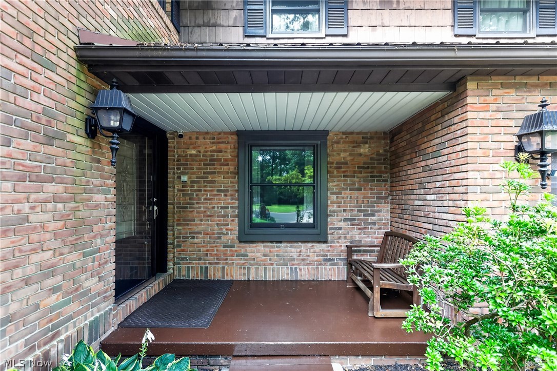 134 Quail Hollow Circle SE Howland OH 44484