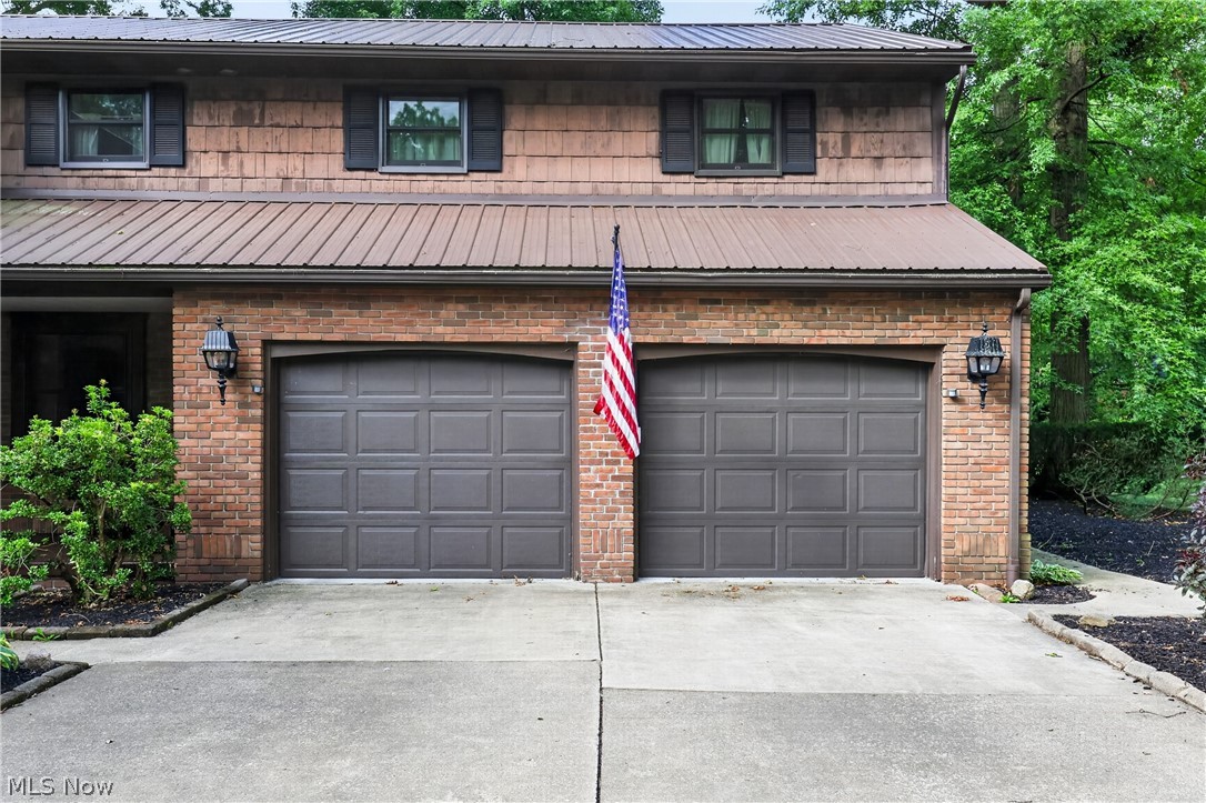 134 Quail Hollow Circle SE Howland OH 44484
