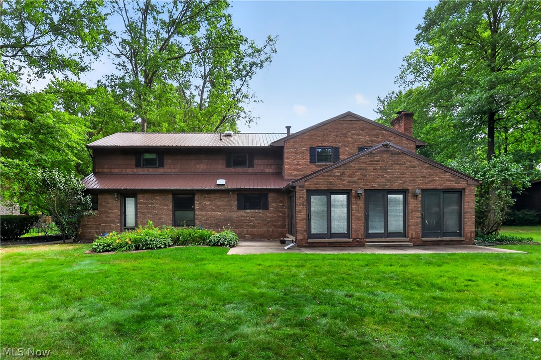 134 Quail Hollow Circle SE Howland OH 44484