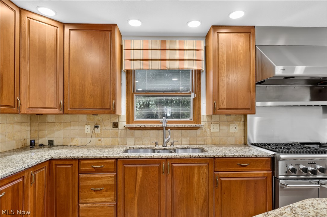 134 Quail Hollow Circle SE Howland OH 44484