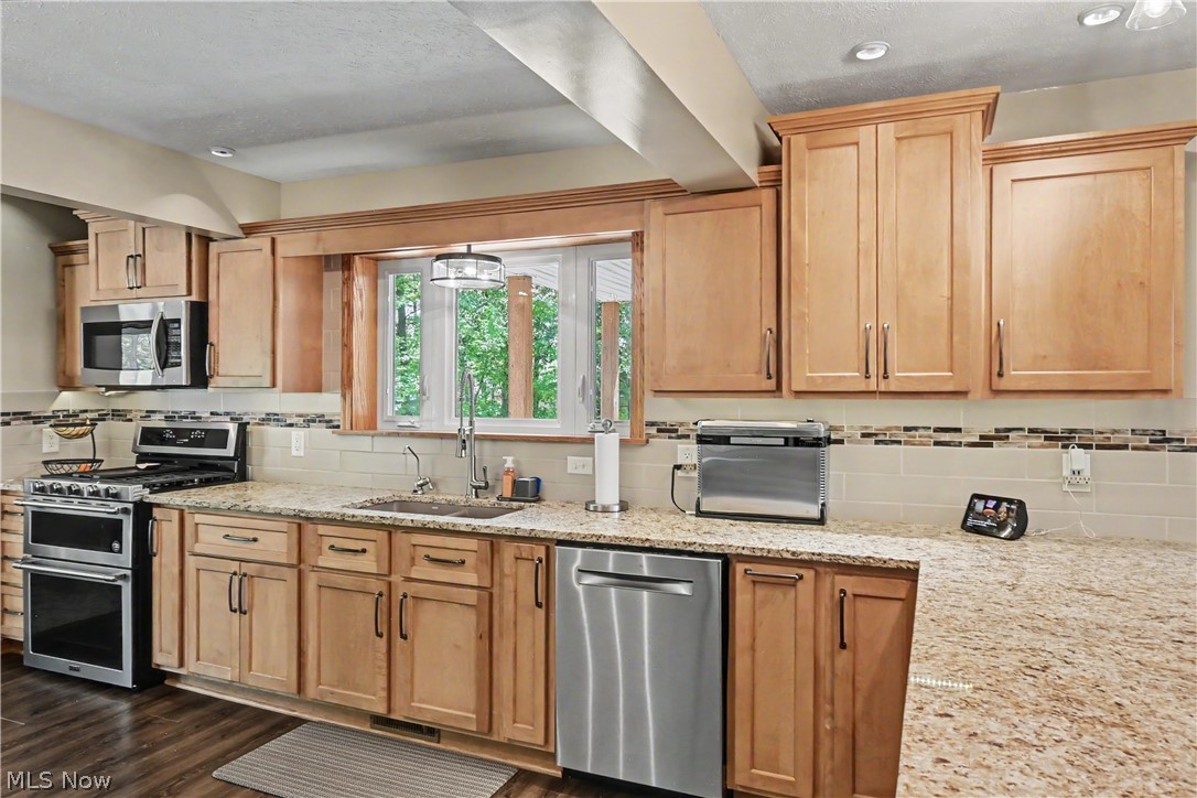 1684 Rock Road Ontario OH 44903