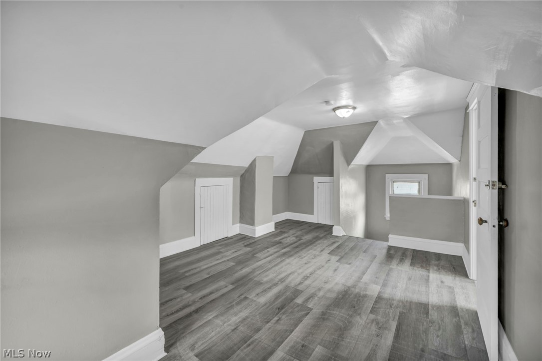 1659 Lee Road Cleveland OH 44118