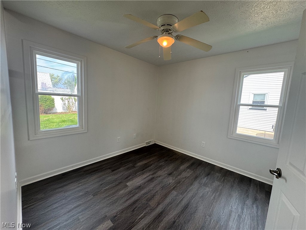 26381 Drakefield Avenue Euclid OH 44132