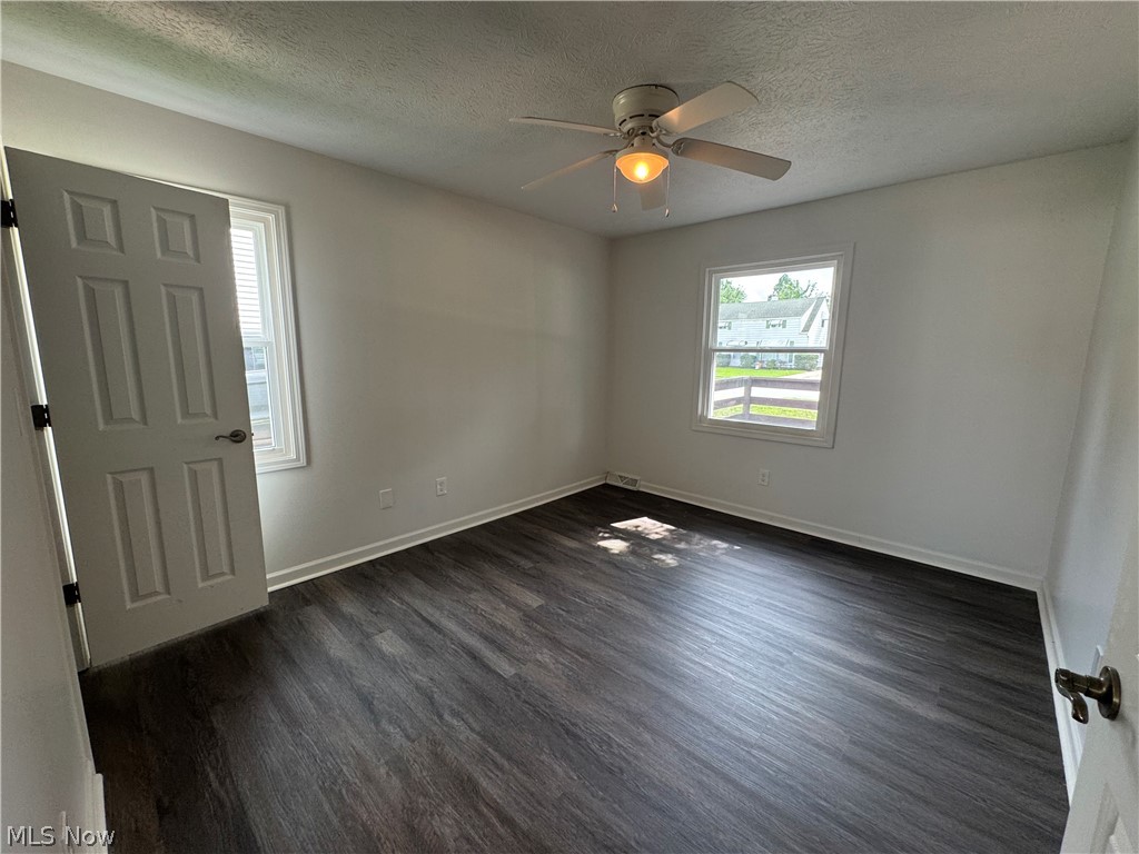 26381 Drakefield Avenue Euclid OH 44132