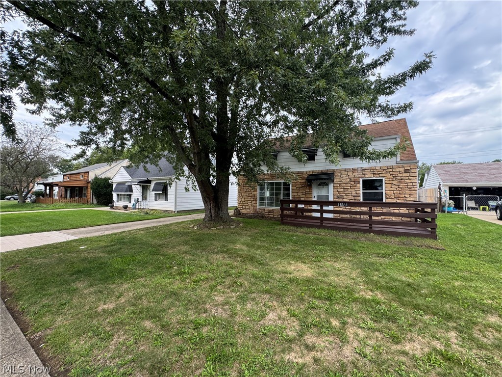 26381 Drakefield Avenue Euclid OH 44132