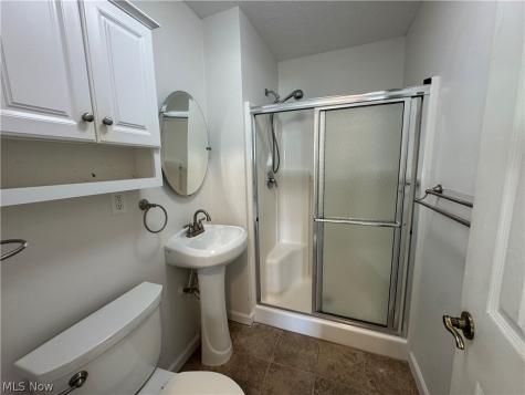 26381 Drakefield Avenue Euclid OH 44132