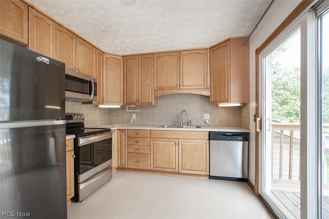 3767 Avon Lake Road Litchfield OH 44253