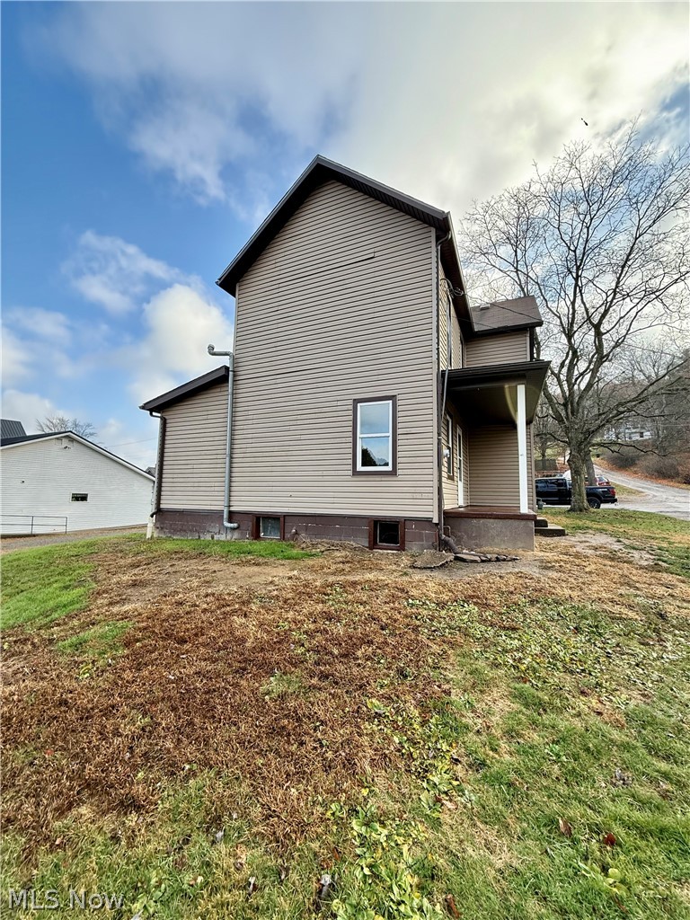 1002 Jefferson Bergholz OH 43908