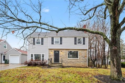 312 Montrose Avenue NW Canton OH 44708