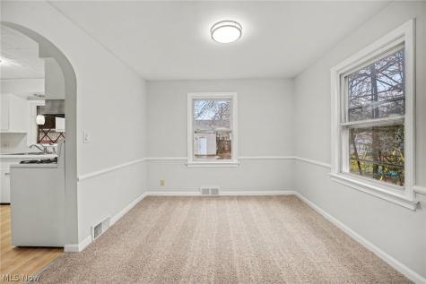 312 Montrose Avenue NW Canton OH 44708