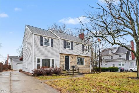 312 Montrose Avenue NW Canton OH 44708