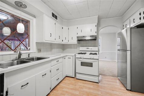 312 Montrose Avenue NW Canton OH 44708