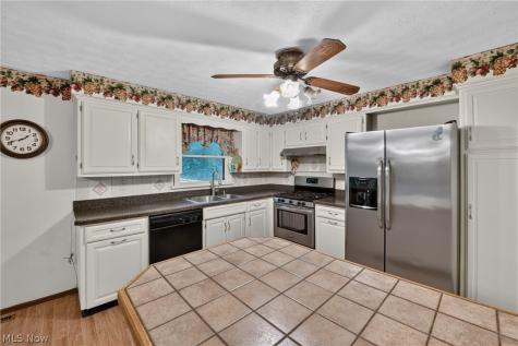 180 Ridgewood Road Medina OH 44281