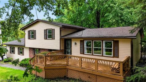 180 Ridgewood Road Medina OH 44281